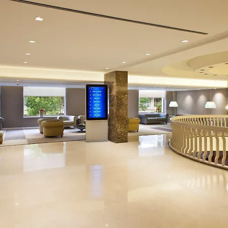 ホテル Nh コレクション サン セバスティアン アランサス 4*