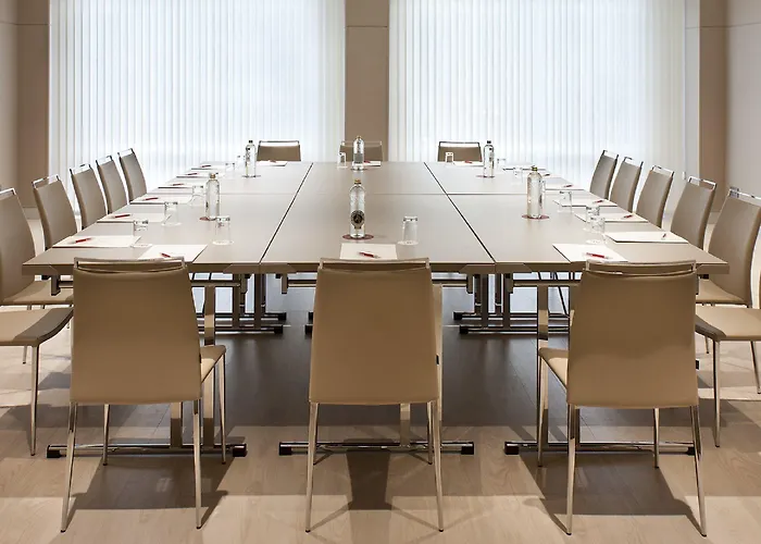 柯莱克申圣塞巴斯蒂安阿兰扎祖nh酒店 4*